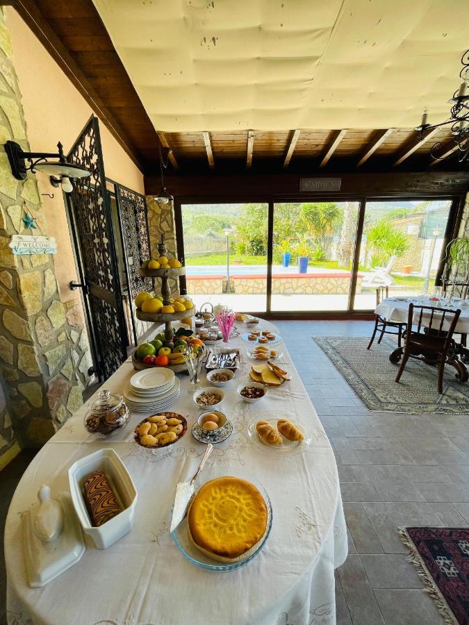 Inserra Deluxe Bed & Breakfast *